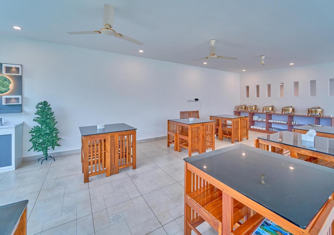Ice Mist Pool Resort Munnar By Voye Homes Zewnętrze zdjęcie