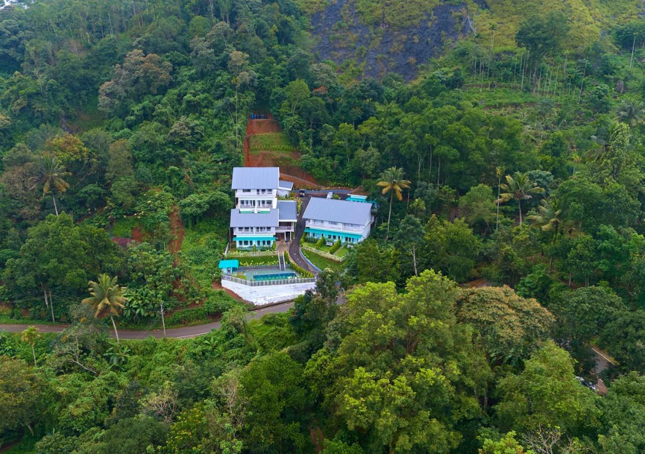 Ice Mist Pool Resort Munnar By Voye Homes Zewnętrze zdjęcie