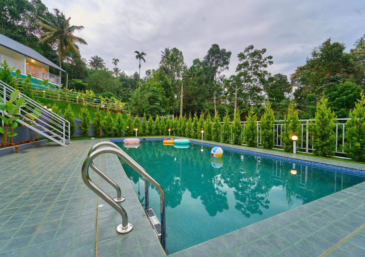 Ice Mist Pool Resort Munnar By Voye Homes Zewnętrze zdjęcie