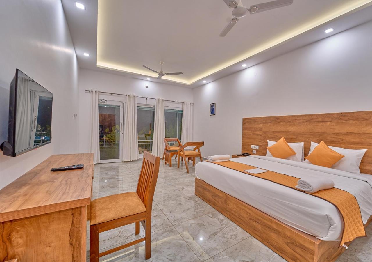 Ice Mist Pool Resort Munnar By Voye Homes Zewnętrze zdjęcie